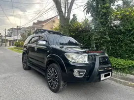 Fortuner diesel matic 2009