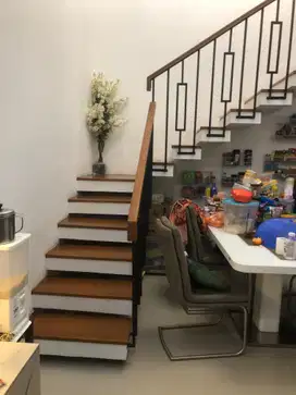 Dijual Rumah Furnished Cluster Megah Aryana Karawaci Tangerang