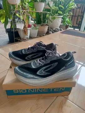 Jual Sepatu Running 910 Nineten Aurorun Stride