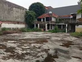Dijual Tanah dengan Luas 836 m2 di Kawasan Menteng Best Price
