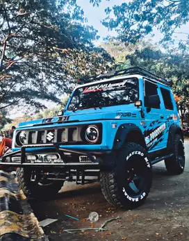 Suzuki Jimny 1983 Bensin