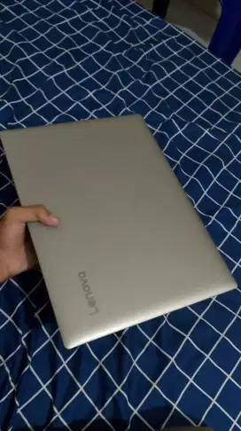 Laptop Lenovo Ideapad 330 Intel Inside Bekas