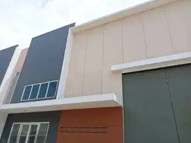 Disewakan Gudang Laksana dengan Kantor Ekslusif, Tangerang