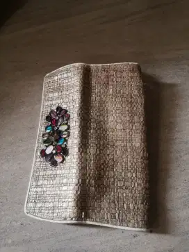 Dompet motif anyam