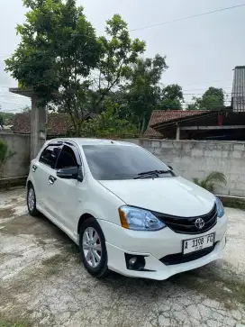 Toyota Etios 1.2 G