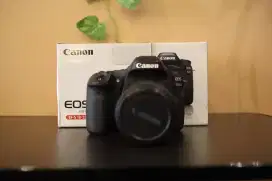 Kamera DSLR Canon 80D Kit 18-55mm Stm Good Condition. Fullset Box