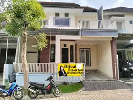 DIJUAL RUMAH WOODLAND CITRALAND SIAP HUNI
