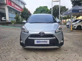 DP MURAH Toyota Sienta 1.5 V Bensin-AT 2017 CSMEB