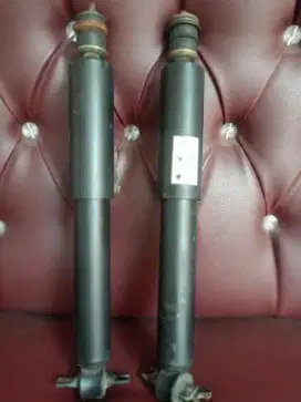 Shockbeker belakang original kijang kapsul