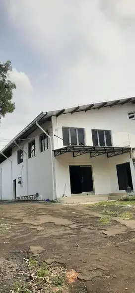 Dijual Cepat Gudang di Manggarai,Tebet LB.730m2 Jual dibawah NJOP