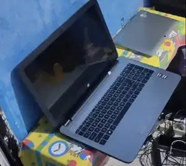 LAPTOP HP PAVILLION AMD A10 9600P 8GB (15.6)