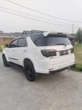 Toyota Fortuner 2011 Diesel