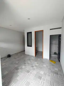 Dijual Rumah Baru Minimalis 2 Lantai di Taman Holis Indah THI