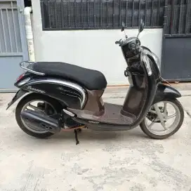Dijual : Scoopy 2017
