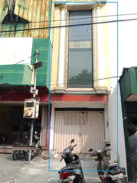 MURAH RUKO 2,5 LANTAI MANYAR SURABAYA COCOK UNTUK USAHA RON.A2697