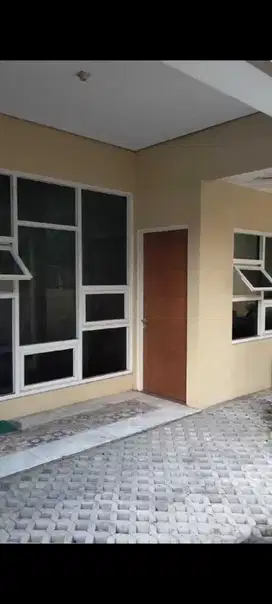 Dijual Rumah Rungkut Asri Timur 1 lantai