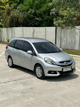 Honda mobilio matic 2014