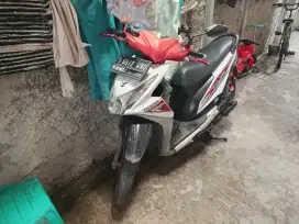 Jual motor beat 2015