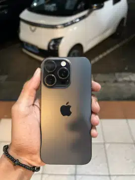 iPhone 16pro black titanium 128gb iBox