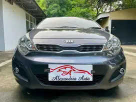 KIA Rio 2013 Hacthback 1.4 AT Abu2 Met KM 90k Tgn Pertama Istimewa!