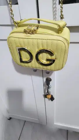 Dijual tas kondisi msh bagus ,hrg utk 1 pc