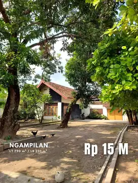 Dijual Rumah Klasik Strategis Halaman Luas dekat Malioboro