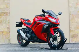 Kawasaki ninja250 Fi 2013 like new MT25 versys250 CBR250 w250