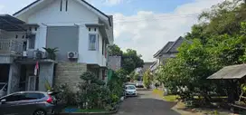 Dekat SCH, Dijual Rumah 2 Lantai dalam Perumahan Jogja ; Gitogati