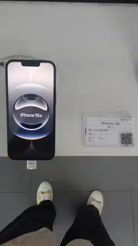 Handphone iPhone 16 e dan Pro