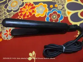 Catokan philips salon straight active ion