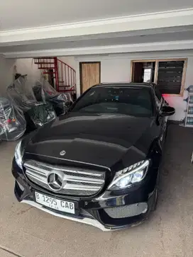 Mercedes-Benz C300 2018 Bensin