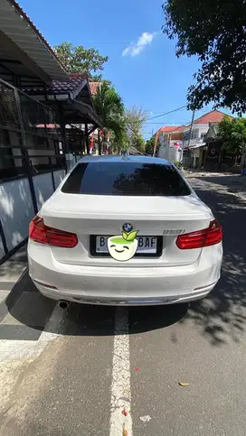 BMW F320i Type Luxury