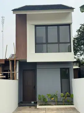 Good Value! Rumah Besar dengan Open Space di Jatiasih