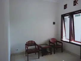 Disewakan Rumah Manukan Sby