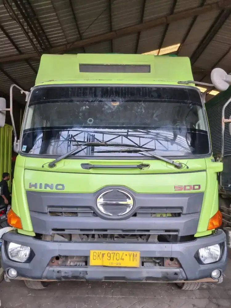 Hino FL235JW Wingbox 2018 # Truk Box Wing Tronton