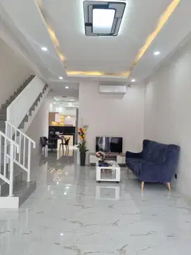 Wilson Rumah cantik siap huni di meruya kav dki