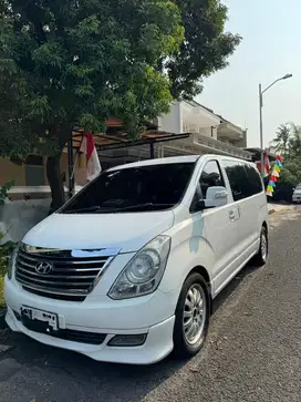 Hyundai H1 H-1 diesel CRDI AT 2014
