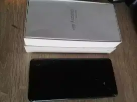 Samsung A8+ storage 4/64