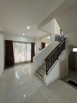 Di Jual Rumah Hook Cluster Volta gading serpong