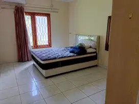 DISEWAKAN! RUMAH ASRI DAN NYAMAN DI KOMPLEK SERDANG RESIDENCE