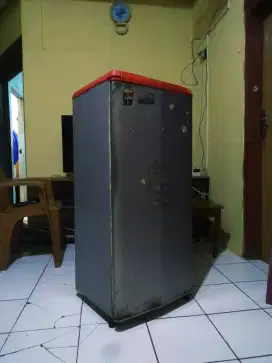 Kulkas 1 Pintu SANYO