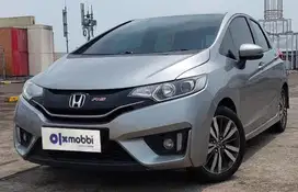 2016 TDP 9,JT Honda Jazz 1.5 RS Bensin-AT Abu