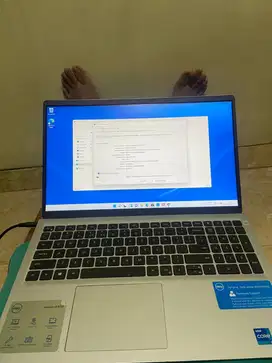 Dell Inspiron 15 core i7 gen 11 Ram 8 GB SSD 512 GB Dual VGA