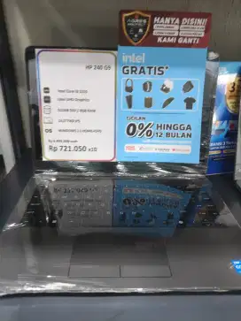 LAPTOP HP 240 G9