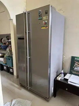 Kulkas samsung 2 pintu