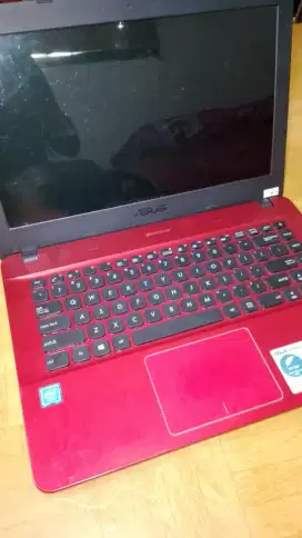 Laptop ASUS X441N