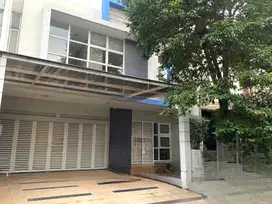 Rumah 2lt 10x20 200m type 6KT Cluster Ebony Kelapa Gading