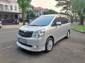 Dijual Cash Toyota Nav1 2013 Bensin Automatic Silver Nav 1