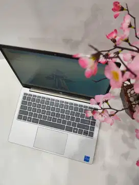 Baru Laptop HP 14 EP0321TU INTEL CORE i3-1315U RAM 4GB SSD 512GB 14INC