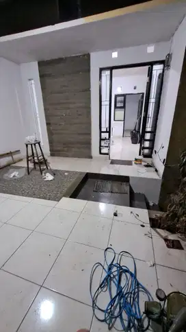 Disewakan rumah terawat nyaman habis renov  di sariwangi